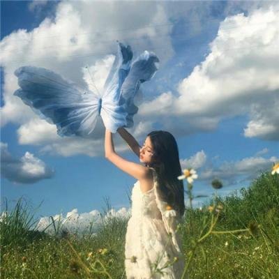 社交平台实拍：名导之孙恋爱脑怒怼网友，网友群嘲